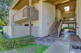 Photo #4: OC23173771 Listing