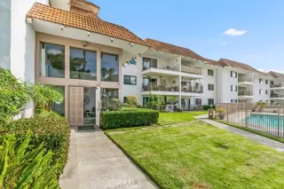 Photo #2: OC23173846 Listing 