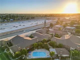 Photo #1: OC23174162 Listing 