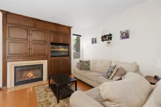 Photo #3: OC23174575 Listing 