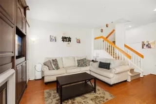 Photo #4: OC23174575 Listing 