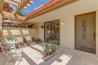 Photo #3: OC23174889 Listing 