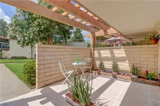 Photo #4: OC23174889 Listing 