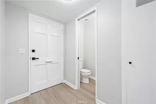 Photo #5: OC23174984 Listing 