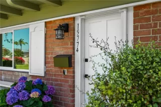 Photo #3: OC23174985 Listing 