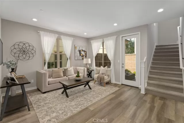 MLS: OC23175042 Condo For Sale