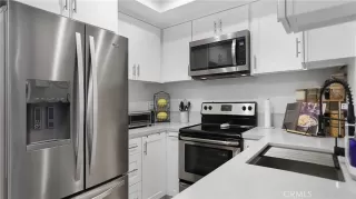 Photo #3: OC23175083 Listing 