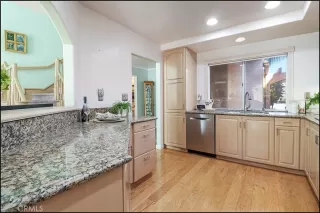 Photo #5: OC23175278 Listing 