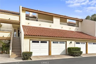 Photo #4: OC23175385 Listing 