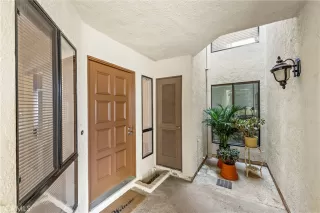 Photo #5: OC23175385 Listing 