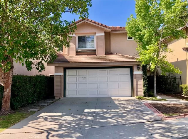 MLS: OC23175606 Condo For Sale