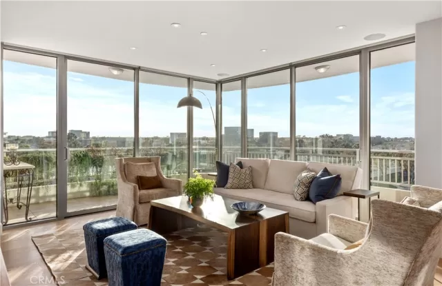 MLS: OC23175843 Condo For Sale