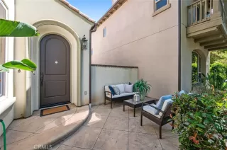 Photo #2: OC23176463 Listing 