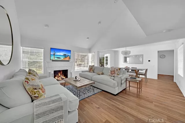 MLS: OC23176652 Condo For Sale