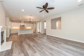 Photo #4: OC23176825 Listing 