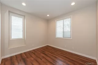 Photo #5: OC23176825 Listing 