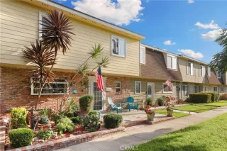 Photo #1: OC23177021 Listing 