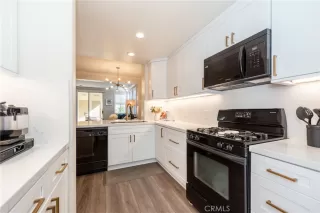 Photo #2: OC23177482 Listing 