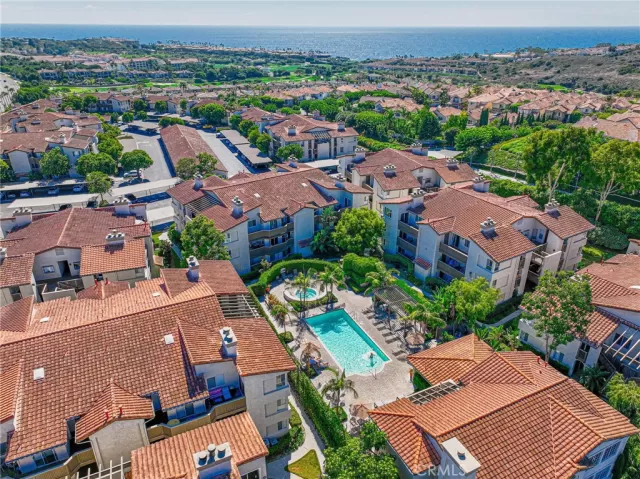 MLS: OC23177527 Condo For Sale