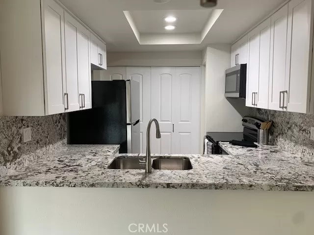 MLS: OC23177843 Condo For Sale