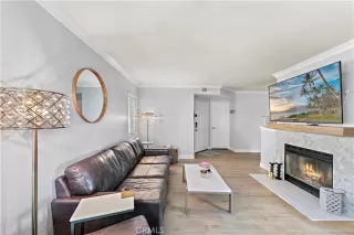 Photo #3: OC23178519 Listing 