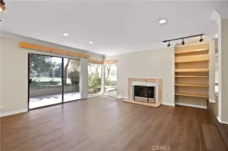 Photo #1: OC23179174 Listing 