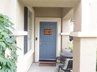 Photo #3: OC23179399 Listing 