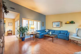 Photo #6: OC23179442 Listing