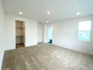 Photo #1: OC23179664 Listing 