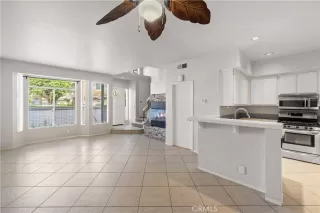 Photo #6: OC23179981 Listing 