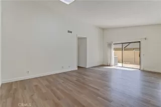 Photo #3: OC23180038 Listing