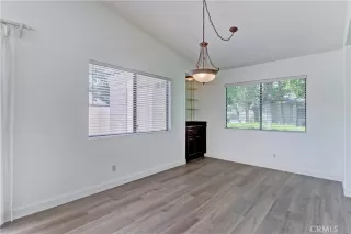 Photo #6: OC23180038 Listing