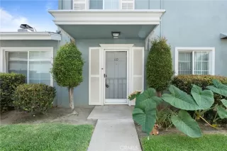 Photo #3: OC23180054 Listing 