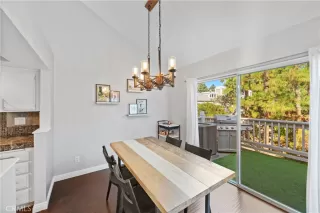 Photo #4: OC23180069 Listing