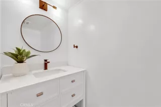 Photo #5: OC23180464 Listing 