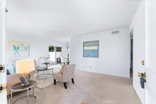 Photo #3: OC23180595 Listing 