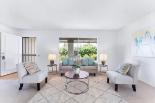 Photo #5: OC23180595 Listing 