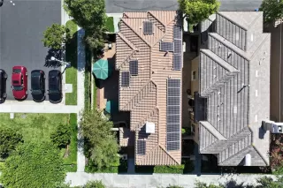 Photo #2: OC23181103 Listing 