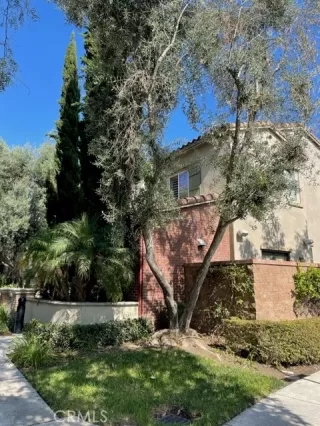 Photo #2: OC23181141 Listing 