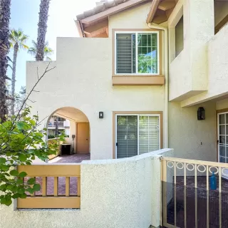 Photo #1: OC23181145 Listing 