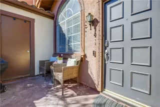 Photo #4: OC23181208 Listing 