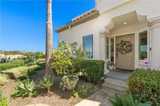 Photo #6: OC23181429 Listing 