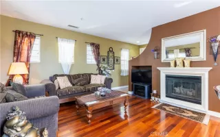 Photo #4: OC23181969 Listing 