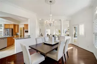 Photo #6: OC23182335 Listing