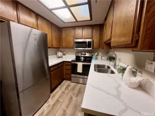 Photo #3: OC23182390 Listing 