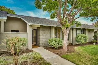 Photo #2: OC23182648 Listing