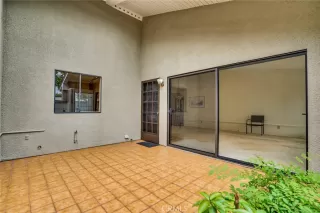 Photo #6: OC23182648 Listing