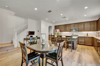 Photo #1: OC23182729 Listing