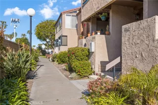 Photo #2: OC23182989 Listing 