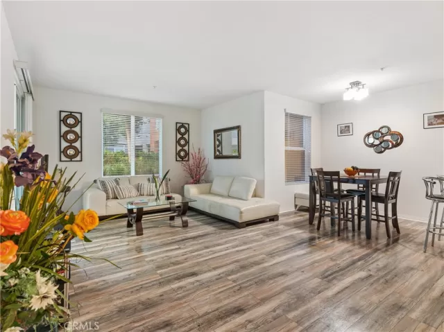 MLS: OC23183045 Condo For Sale